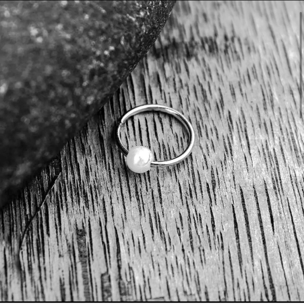 Retro Titanium Round Opal Bead Nose/ Lip Ring Hoop Body Piercing Jewelry - Picture 5 of 10